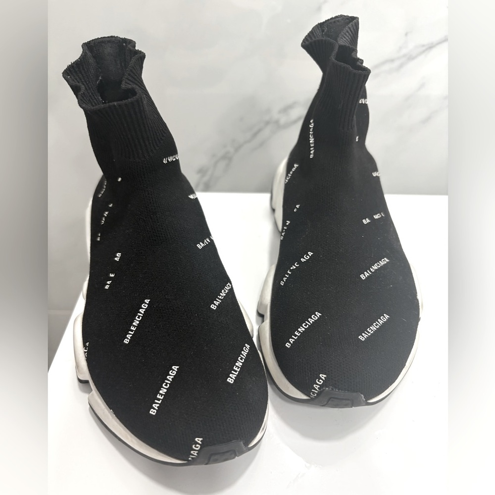 Balenciaga Black Logo Speed Sneakers original